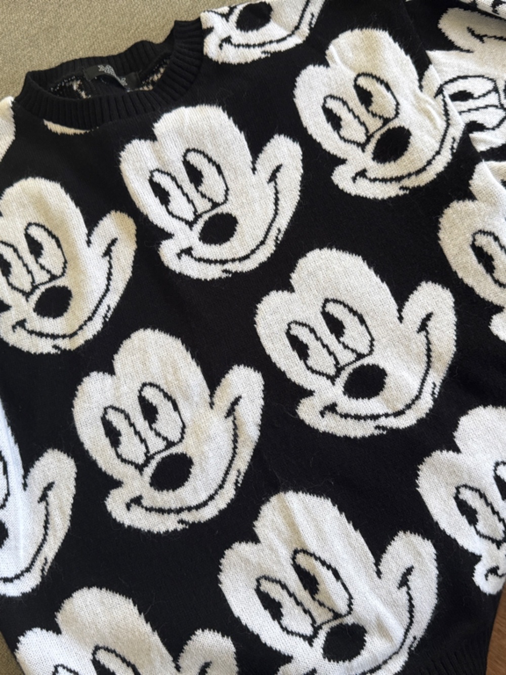 MXM Black and White Graphic Cartoon Face Sweater